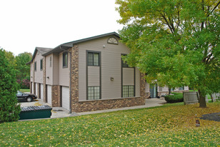 4843 Indian Hills Dr in Racine, WI - Building Photo
