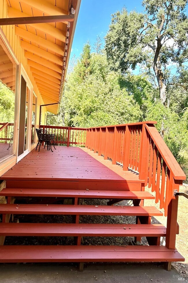 470 College Ave in Angwin, CA - Building Photo - Building Photo