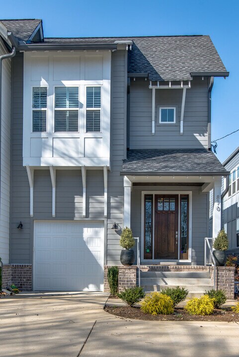 870 Kirkwood Ave in Nashville, TN - Building Photo