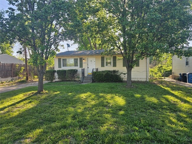 11852 Criterion Ave in St. Louis, MO - Building Photo - Building Photo