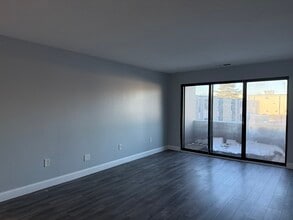 22 Shrewsbury Green Dr in Shrewsbury, MA - Building Photo - Building Photo