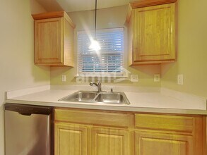 224 Bainsbury Ln in Summerville, SC - Building Photo - Building Photo