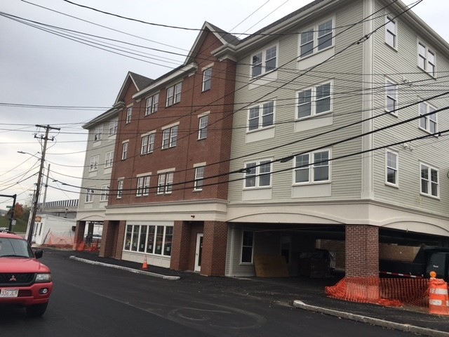 333 East St in Dedham, MA - Building Photo