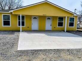 1025 N Quincy Ave in Tulsa, OK - Building Photo