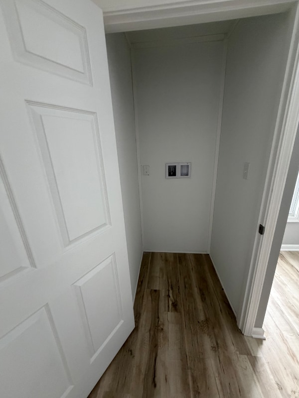 1646 Center St, Unit Upper in Racine, WI - Foto de edificio - Building Photo