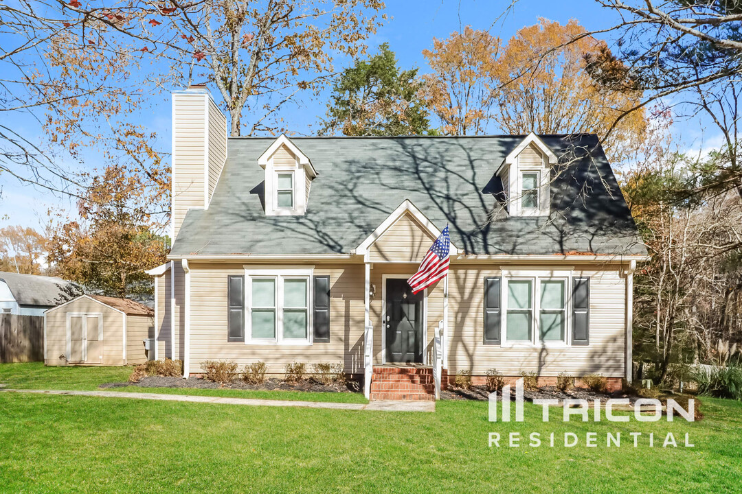 6512 Lantern Ct in Charlotte, NC - Foto de edificio