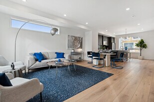 Linden Park at Erin Ridge North in St. Albert, AB - Building Photo