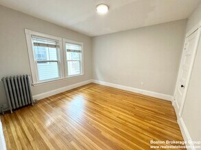 3 Mount Vernon St, Unit 2 in Boston, MA - Building Photo - Building Photo