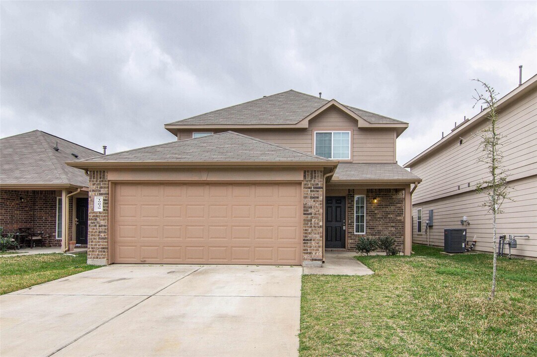 19039 Brescia Ln in Katy, TX - Building Photo