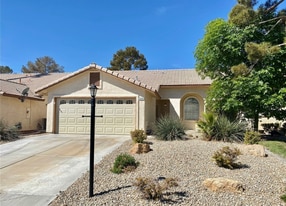 5441 Cove Point Dr in Las Vegas, NV - Building Photo