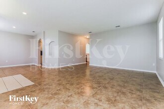 2751 Berkford Cir in Lakeland, FL - Building Photo - Building Photo