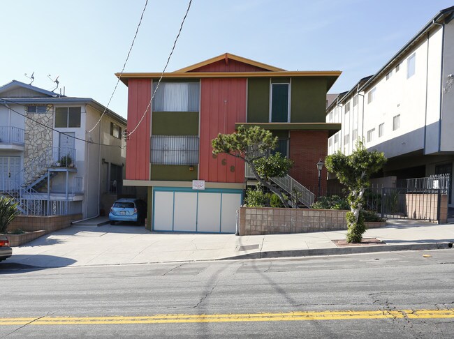 868 Figueroa Ter in Los Angeles, CA - Foto de edificio - Building Photo