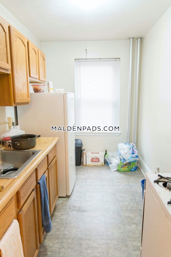 349 Pleasant St