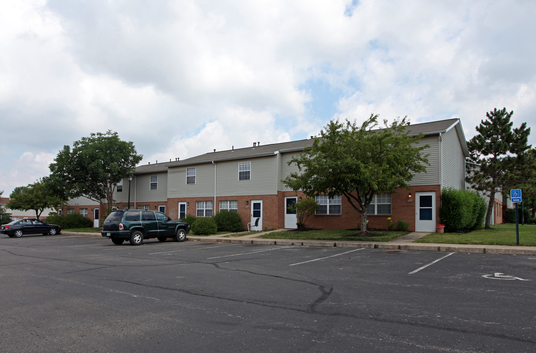 Indian Mound Apartments in Columbus, OH - Foto de edificio