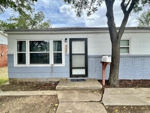 4205 41st St in Lubbock, TX - Building Photo - Building Photo