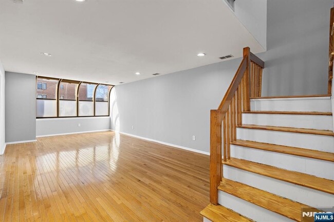 property at 319 Gorge Rd