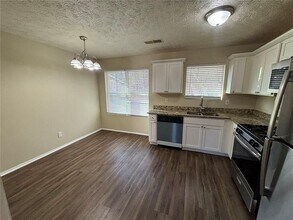 3972 Glenwood Downs Ln in Decatur, GA - Building Photo - Building Photo