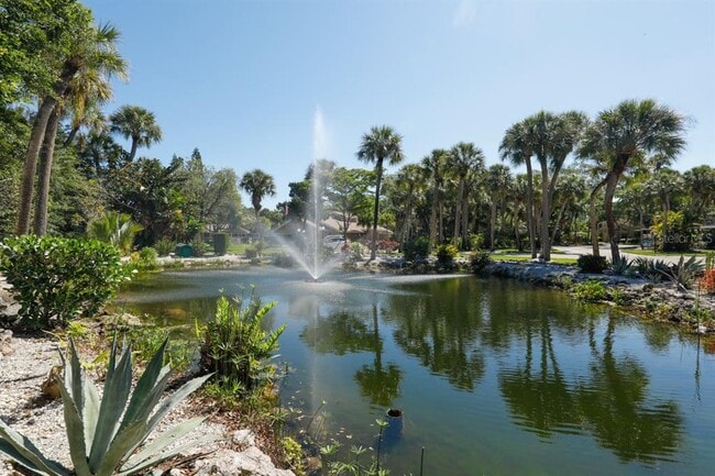 4755 Village Garden Dr in Sarasota, FL - Building Photo - Building Photo