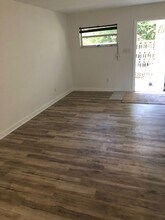 4040 NW 19th Pl in Gainesville, FL - Building Photo - Building Photo