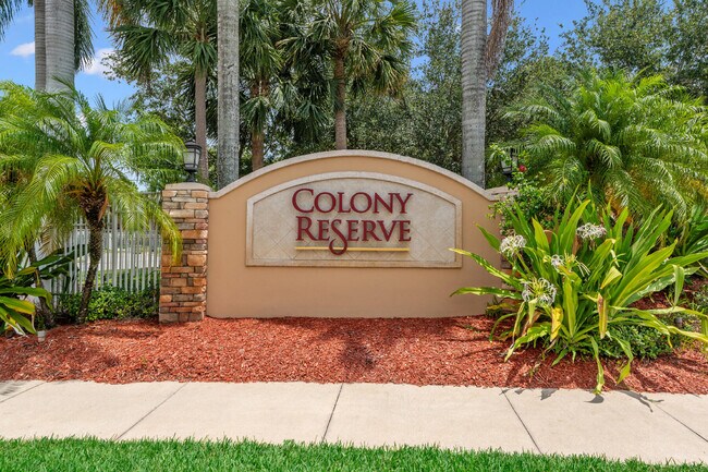 5911 Monterra Club Dr in Greenacres, FL - Foto de edificio - Building Photo