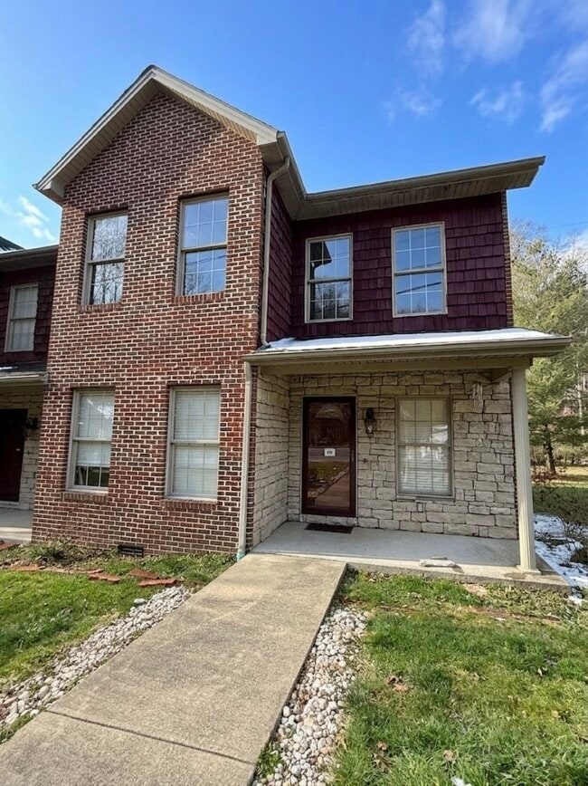 property at 581 Cedar Creek Rd