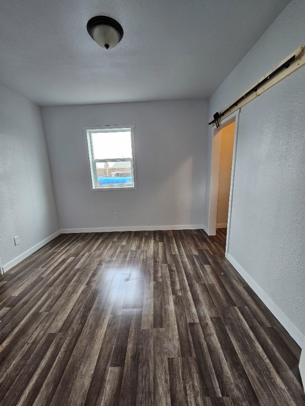 110 S King St in Centralia, WA - Foto de edificio - Building Photo