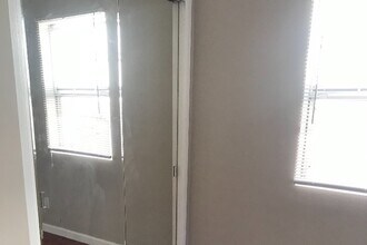 722 Raleigh St in Glendale, CA - Building Photo - Building Photo