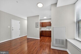 1440 W St NW in Washington, DC - Building Photo - Building Photo