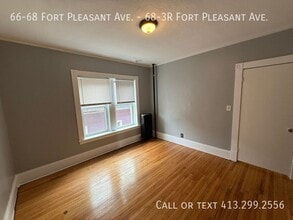 66-68-68 Fort Pleasant Ave in Springfield, MA - Building Photo - Building Photo