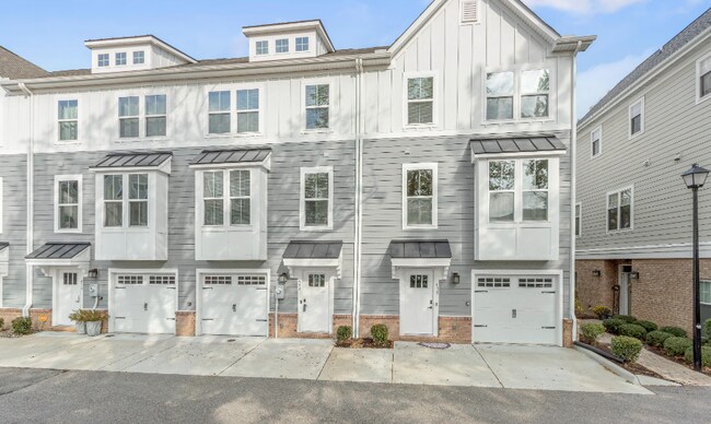 property at 432 Westport St