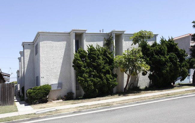 414 California St in Huntington Beach, CA - Building Photo - Building Photo