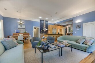 2109 Nickerson St in Austin, TX - Building Photo - Building Photo