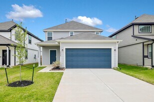 13336 Burbot Dr in Shenandoah, TX - Building Photo