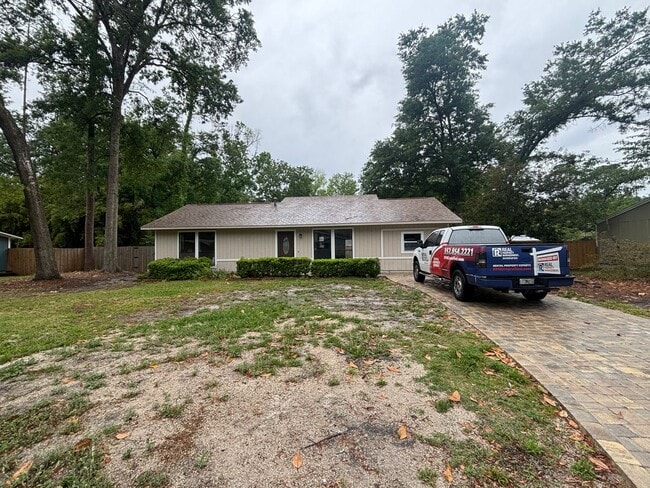 4314 NW 27th Terrace