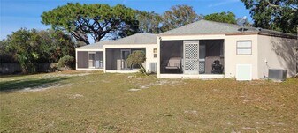 3656 Meriden Ave in Oldsmar, FL - Building Photo