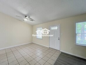 965 Daniel Maloney Dr in Virginia Beach, VA - Building Photo - Building Photo