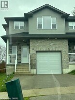 25 Kendell Ln in Ingersoll, ON - Building Photo