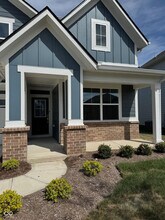1075 Marston Ln in Avon, IN - Building Photo - Building Photo