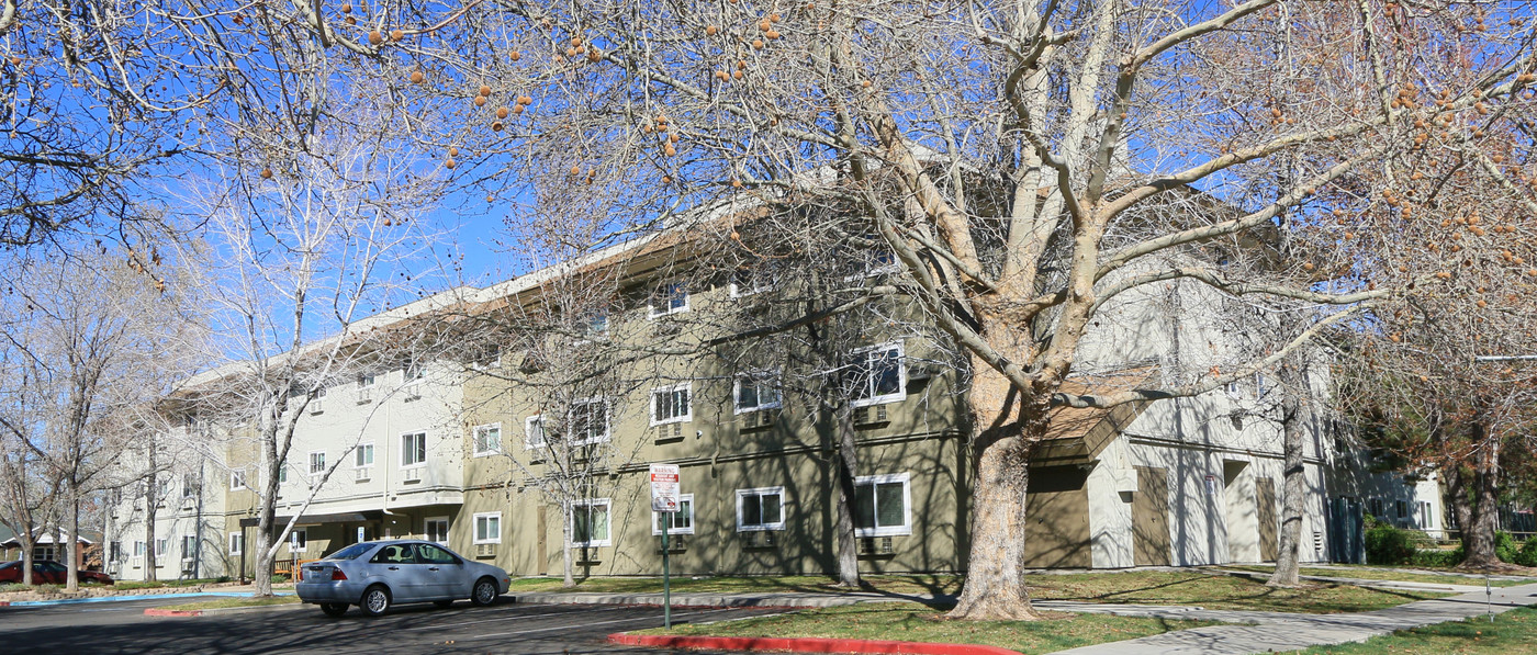 Metropolitan Gardens Apartments in Reno, NV - Building Photo