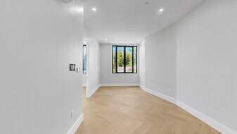 1 Jackson St, Unit 202 in Newton, MA - Building Photo