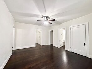 3920 Fannin St in Houston, TX - Building Photo - Building Photo