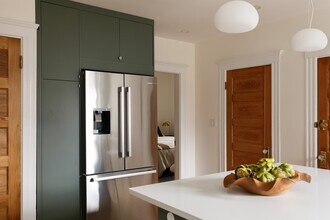 250 Walden St in Cambridge, MA - Building Photo - Building Photo