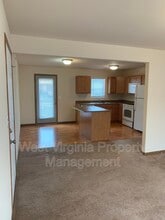 196 Cardinal Way in Lewisburg, WV - Building Photo - Building Photo