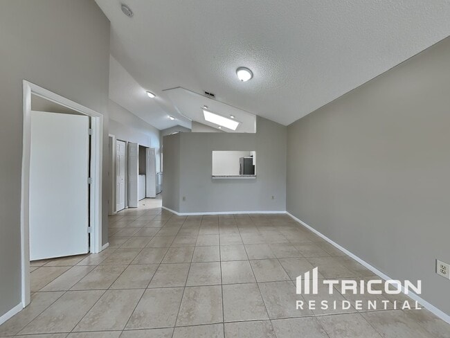 4210 38th St W in Bradenton, FL - Building Photo - Building Photo
