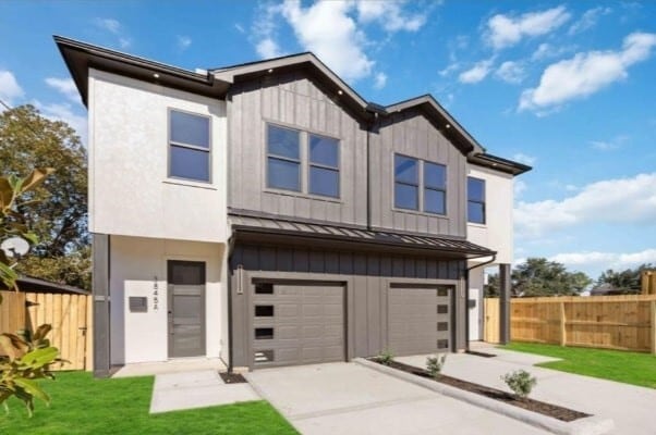 property at 3845 Seabrook St