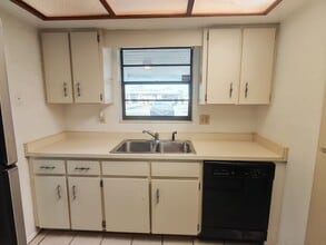 4802 Ho Wil Ln in Bradenton, FL - Building Photo - Building Photo