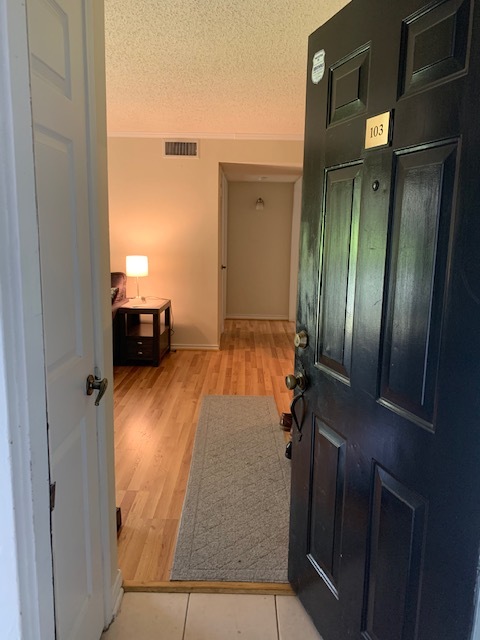 1527 Lincoln Way, Unit 103 in McLean, VA - Building Photo - Building Photo