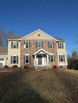 5882 Monet Dr in Roanoke, VA - Building Photo