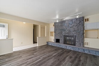 12305 Derby Ln in Orland Park, IL - Building Photo - Building Photo