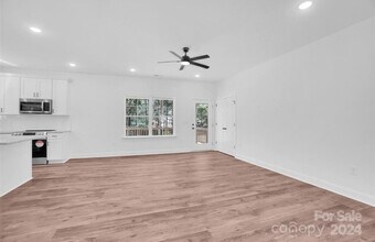 9693 Bethel Church Rd in Locust, NC - Building Photo - Building Photo